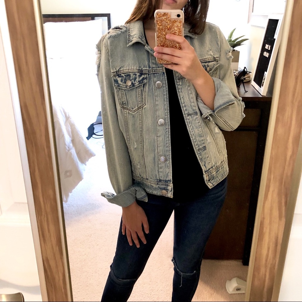 American Eagle Distressed Light Wash Denim Jacket